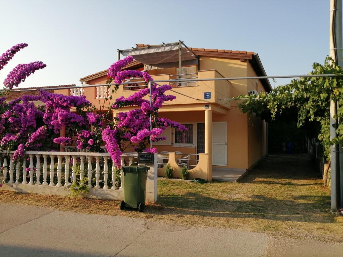 Marina Daire Biograd Na Moru Dış mekan fotoğraf