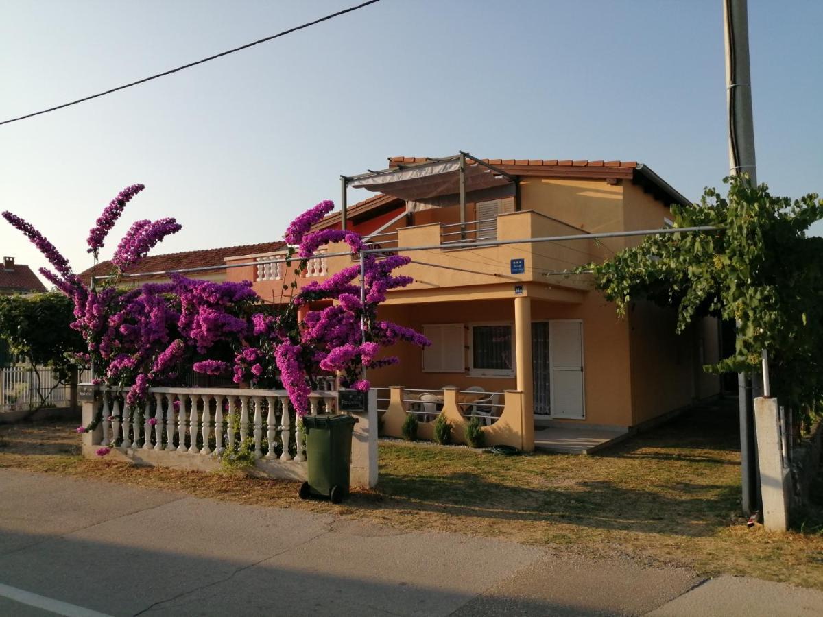 Marina Daire Biograd Na Moru Dış mekan fotoğraf