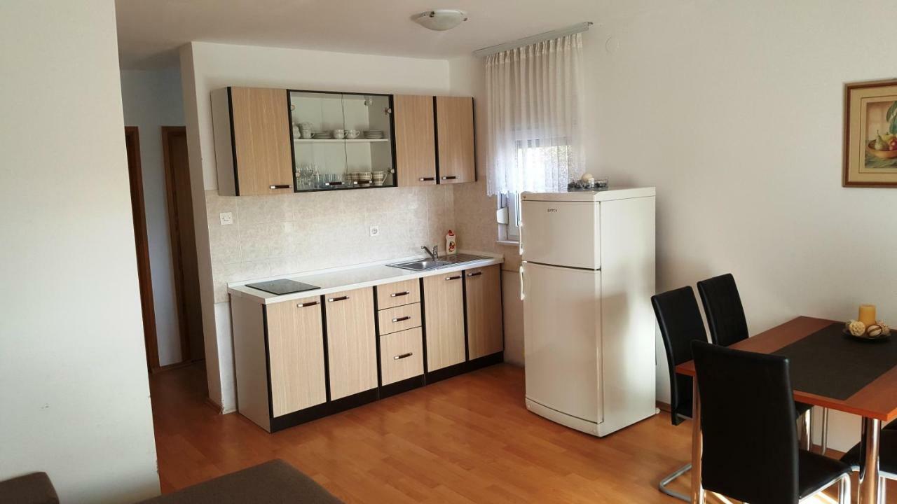 Marina Daire Biograd Na Moru Dış mekan fotoğraf