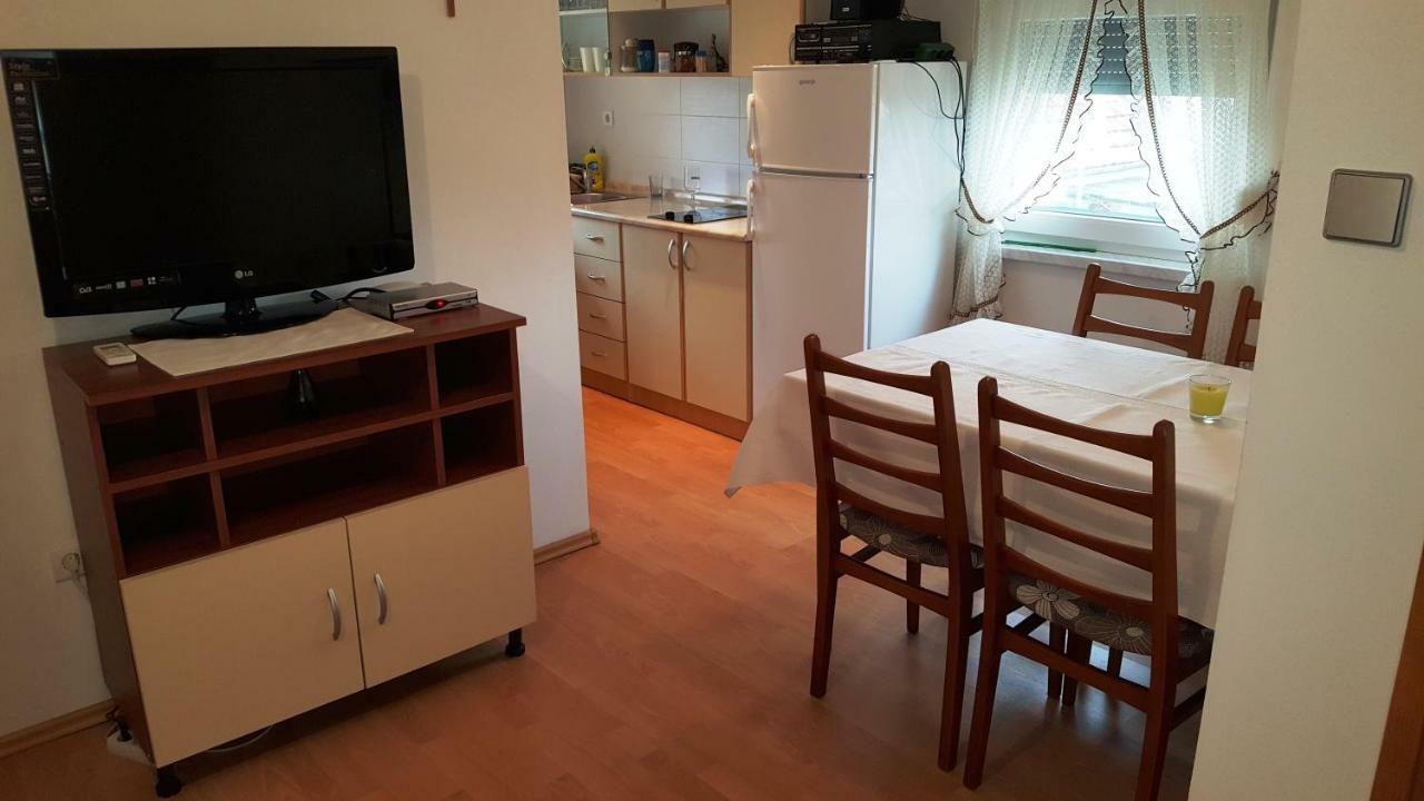 Marina Daire Biograd Na Moru Dış mekan fotoğraf