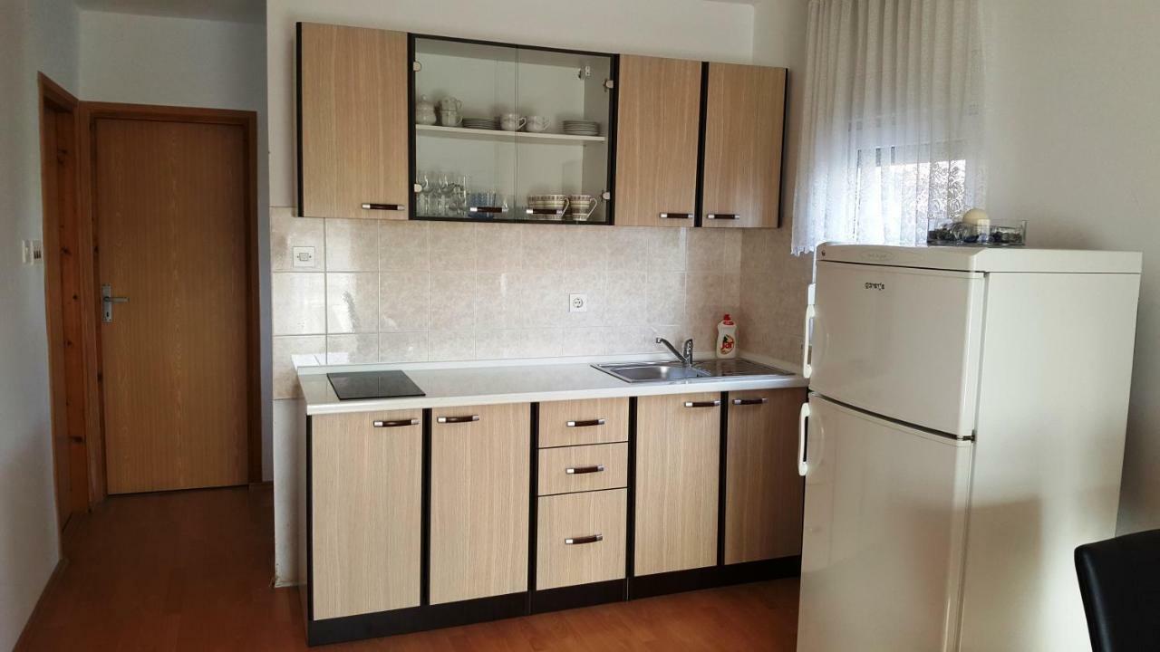 Marina Daire Biograd Na Moru Dış mekan fotoğraf